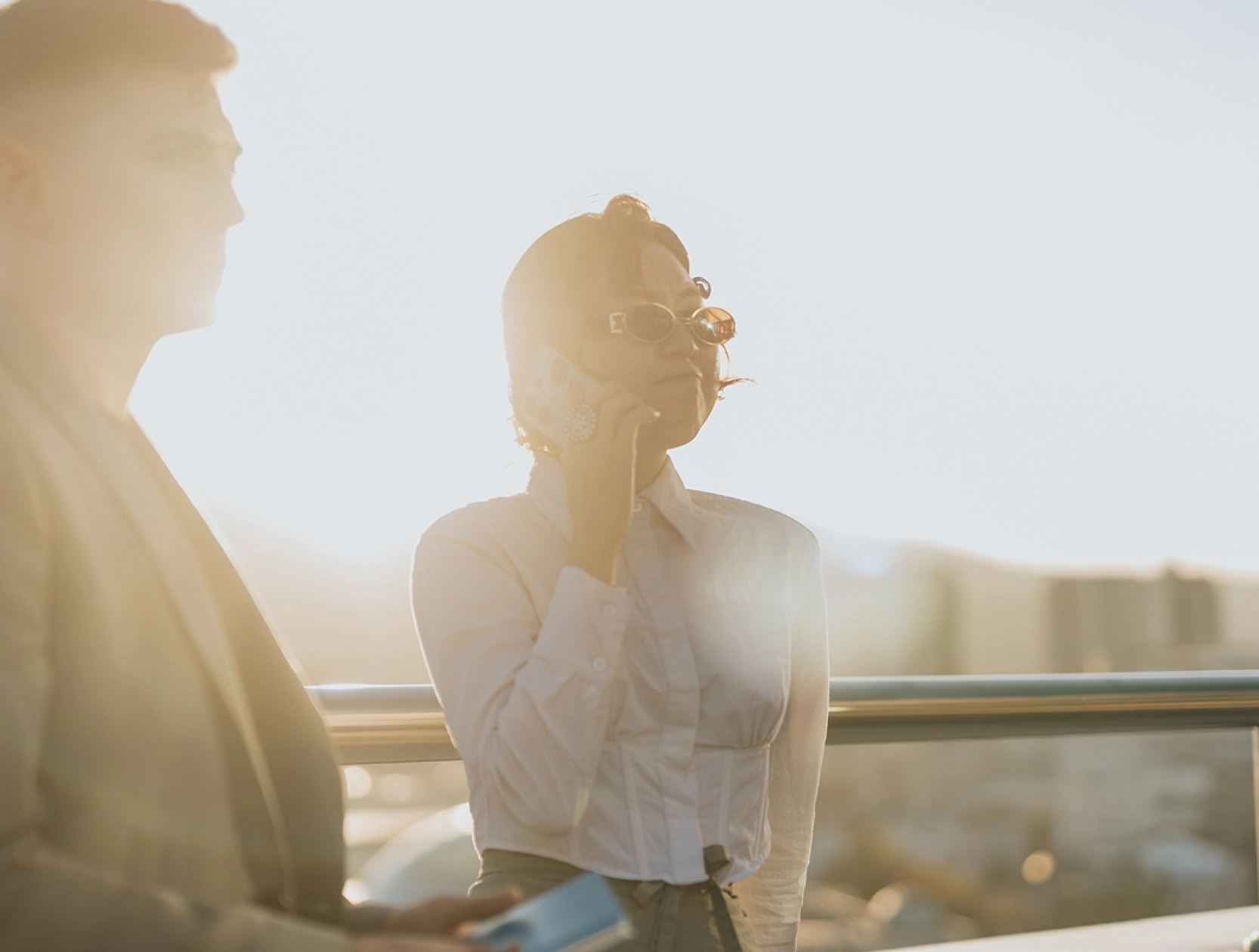 Hero contact smaller